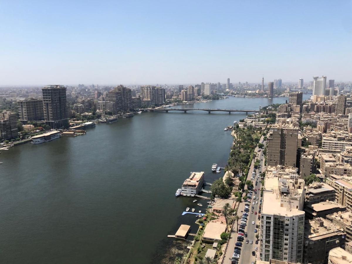 Pyramids Nile Tower Hotel Кайро Екстериор снимка