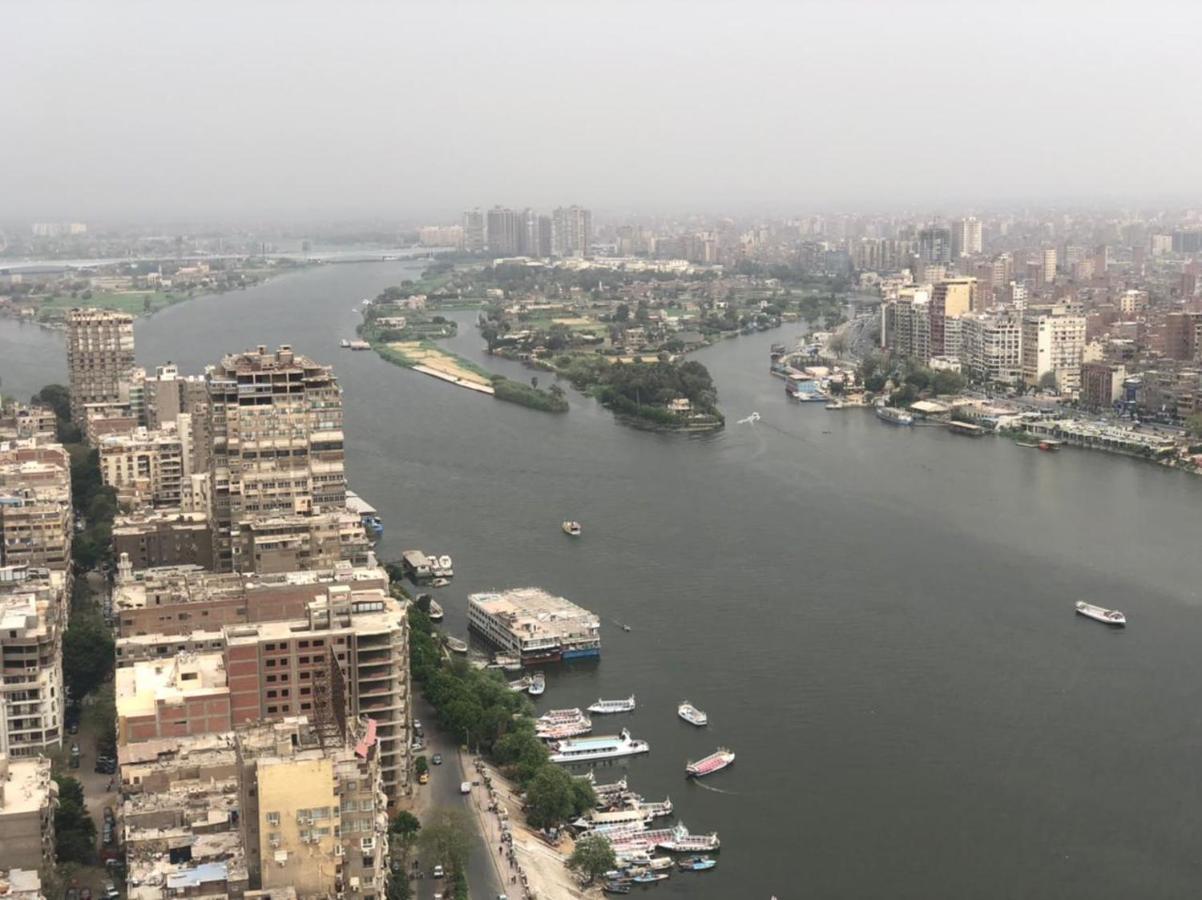 Pyramids Nile Tower Hotel Кайро Екстериор снимка