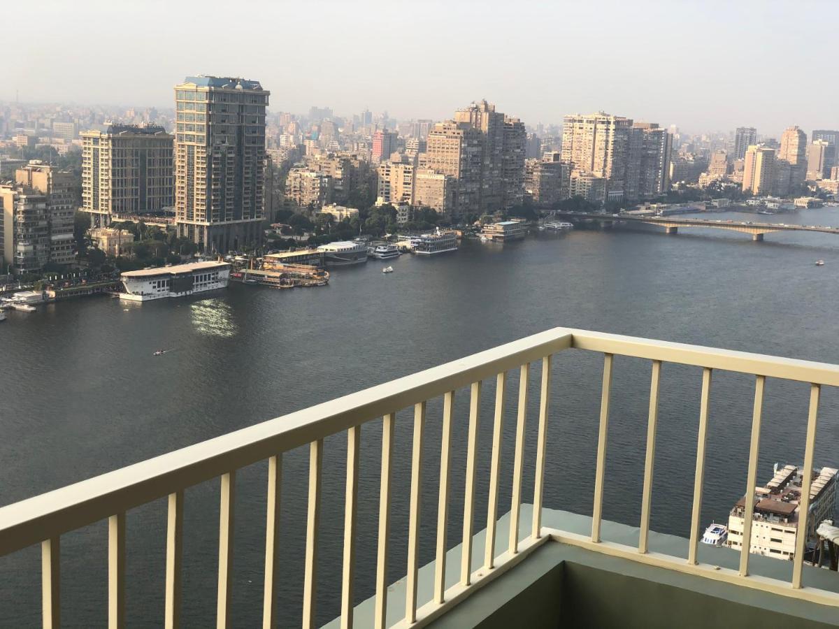 Pyramids Nile Tower Hotel Кайро Екстериор снимка