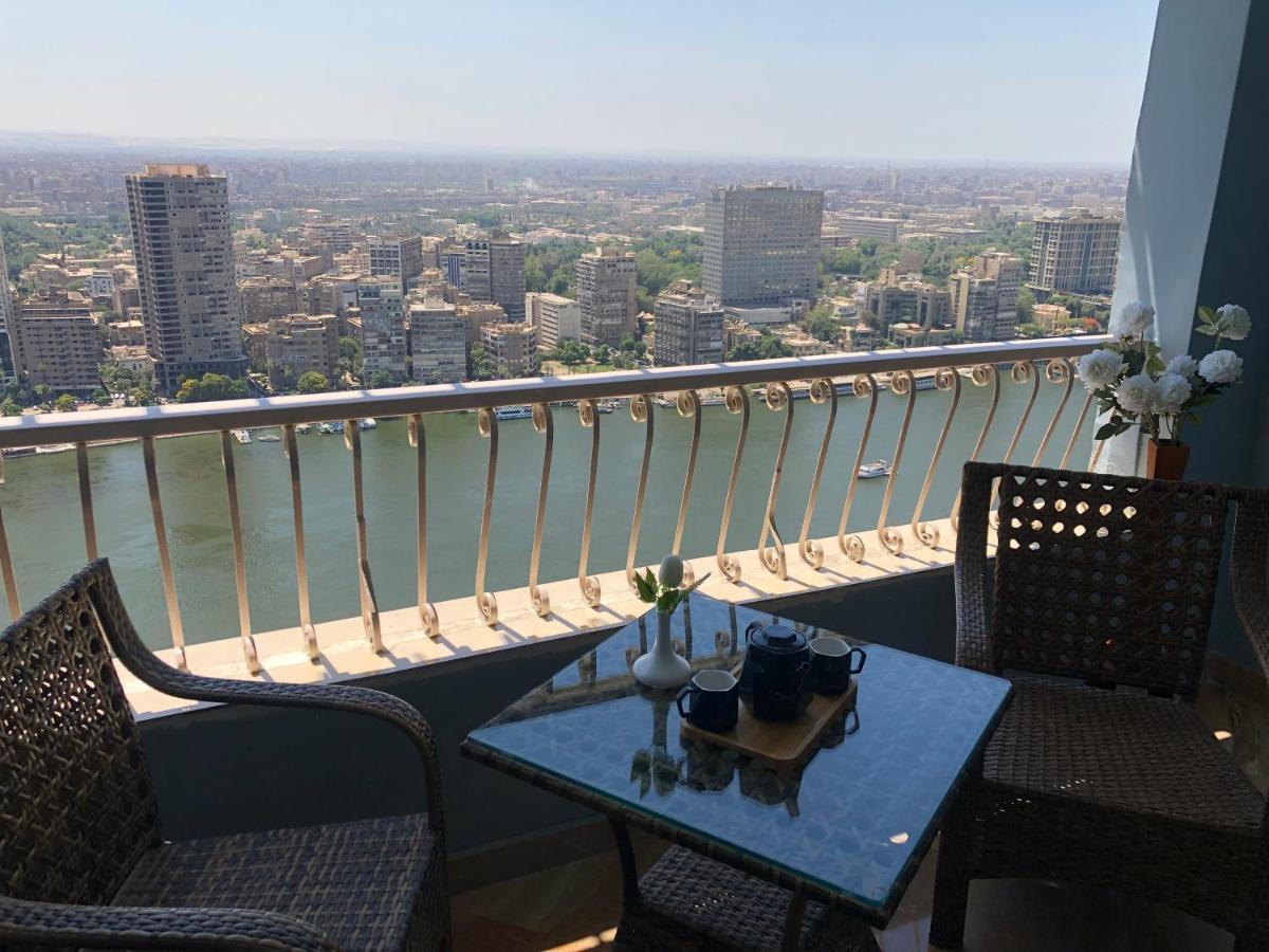 Pyramids Nile Tower Hotel Кайро Екстериор снимка