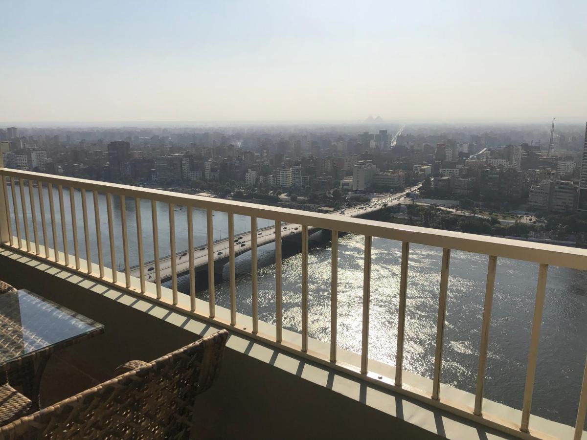 Pyramids Nile Tower Hotel Кайро Екстериор снимка